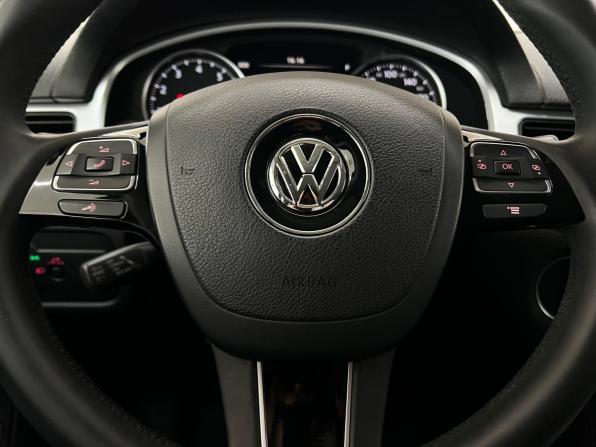 Volkswagen Touareg II с пробегом 2012 года, цена 1 899 000 рублей, 213578 км, внедорожник, Автокод Объявления