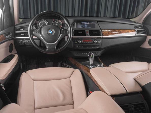 BMW X5 II (E70) Рестайлинг с пробегом 2010 года, цена 1 569 000 рублей, 246856 км, внедорожник, Автокод Объявления