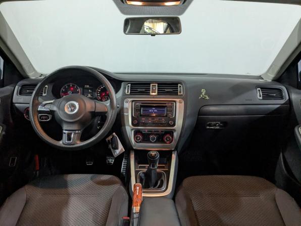 Volkswagen Jetta VI с пробегом 2014 года, цена 1 300 000 рублей, 63700 км, седан, Автокод Объявления