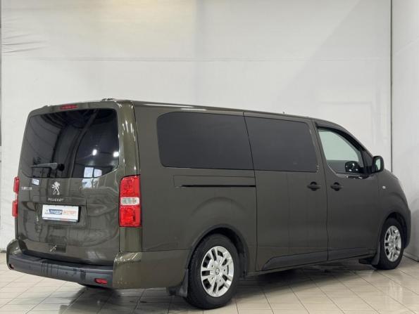 Peugeot Traveller I с пробегом 2021 года, цена 2 249 000 рублей, 371841 км, минивэн, Автокод Объявления