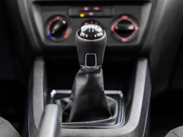 Volkswagen Jetta VI с пробегом 2015 года, цена 898 000 рублей, 140493 км, седан, Автокод Объявления