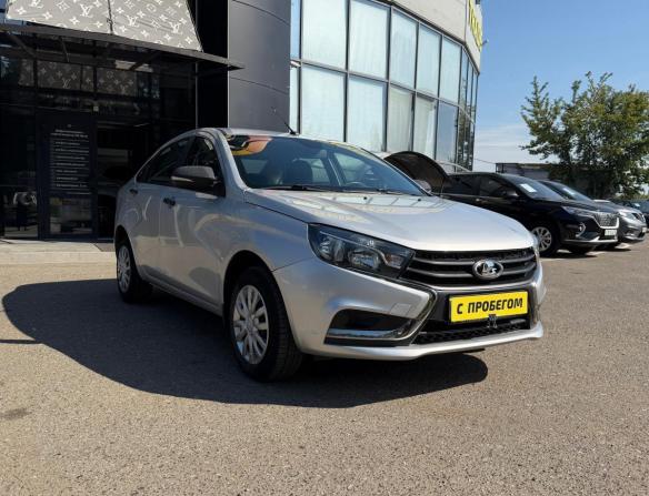 Lada (ВАЗ) Vesta I с пробегом 2018 года, цена 830 000 рублей, 68000 км, седан, Автокод Объявления