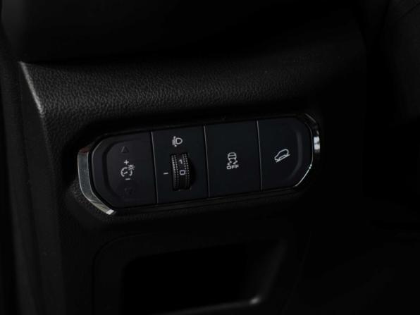 Haval Jolion I с пробегом 2022 года, цена 1 750 000 рублей, 49000 км, внедорожник, Автокод Объявления