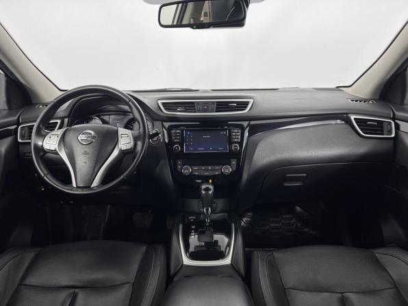 Nissan Qashqai II с пробегом 2017 года, цена 1 750 000 рублей, 156129 км, внедорожник, Автокод Объявления