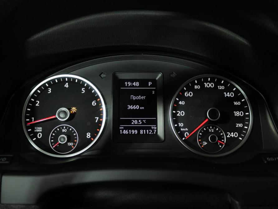 Volkswagen Tiguan I Рестайлинг Санкт-Петербург  - изображение 13
