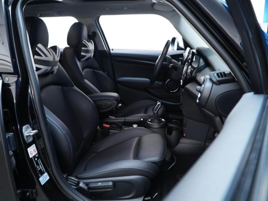 Mini Hatch III (F55/F56) Рестайлинг Москва  - изображение 8