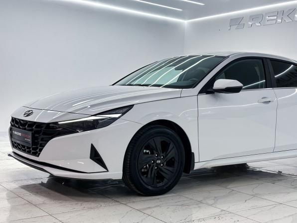 Hyundai Elantra VII (CN7) с пробегом 2021 года, цена 2 200 000 рублей, 26988 км, седан, Автокод Объявления