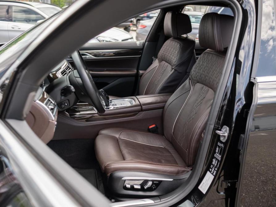 BMW 7 серии VI (G11/G12) Сочи  - изображение 12