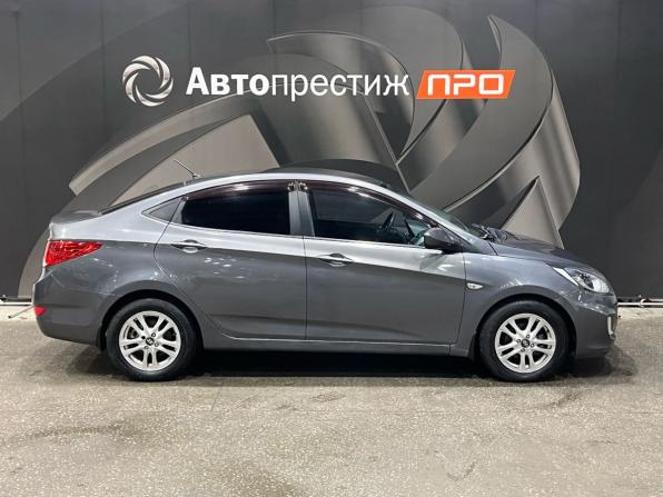 Hyundai Solaris I с пробегом 2011 года, цена 570 000 рублей, 200741 км, седан, Автокод Объявления