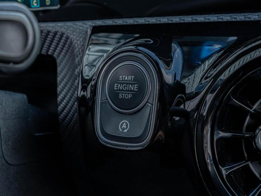 Mercedes-Benz A-Класс IV (W177) Краснодар  - изображение 19