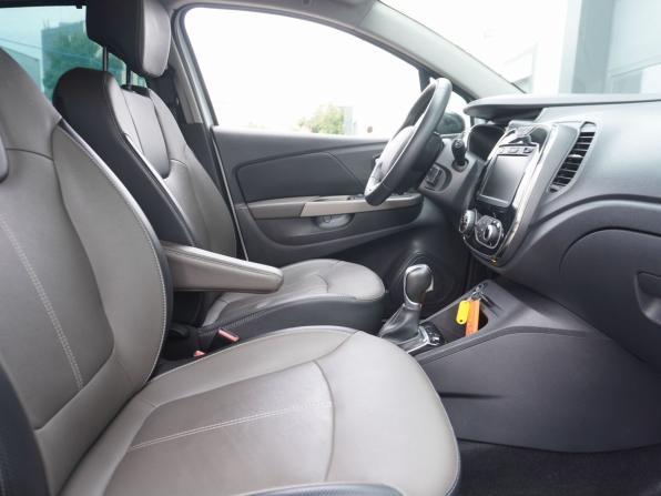 Renault Kaptur I с пробегом 2019 года, цена 1 750 000 рублей, 76488 км, внедорожник, Автокод Объявления