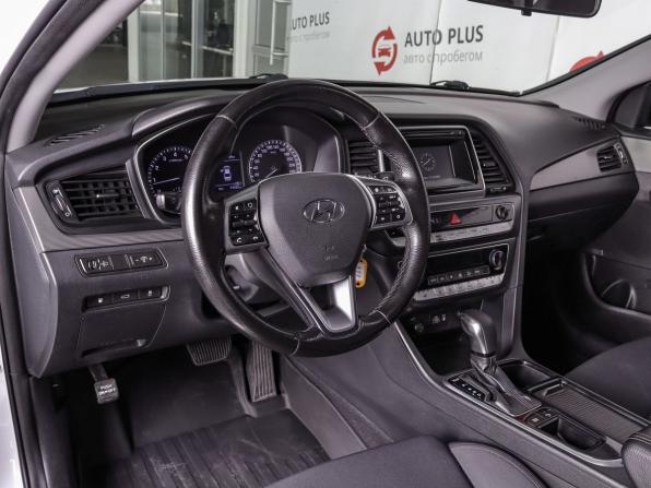 Hyundai Sonata VII (LF) Рестайлинг с пробегом 2019 года, цена 1 730 000 рублей, 97800 км, седан, Автокод Объявления