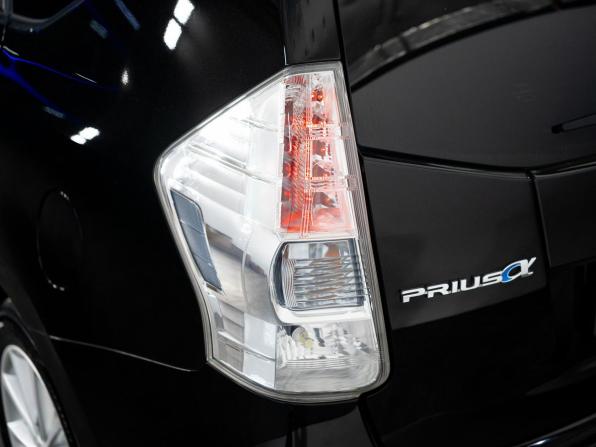 Toyota Prius Alpha I (ZVW40/41) с пробегом 2012 года, цена 1 180 500 рублей, 216618 км, универсал, Автокод Объявления