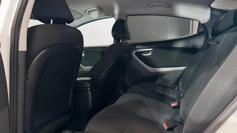Hyundai Elantra V (MD) Рестайлинг Сургут  - изображение 9