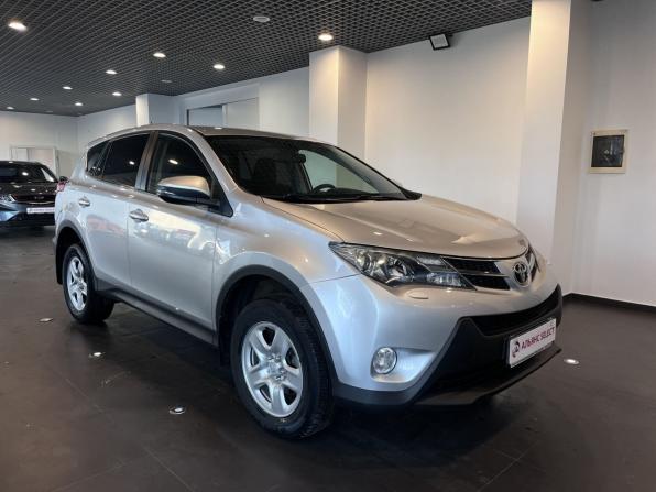 Toyota RAV4 IV (XA40) с пробегом 2015 года, цена 2 480 000 рублей, 56687 км, внедорожник, Автокод Объявления