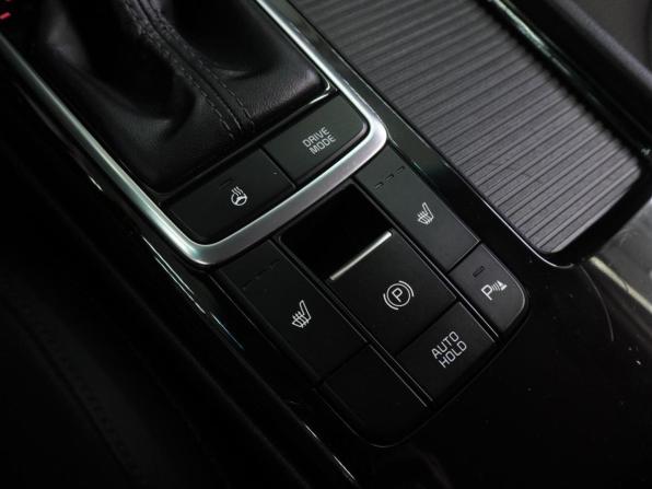 Kia Optima IV с пробегом 2018 года, цена 1 999 000 рублей, 117993 км, седан, Автокод Объявления