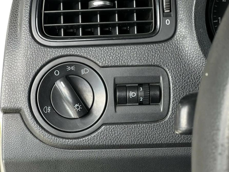 Volkswagen Polo V Рестайлинг Екатеринбург  - изображение 18
