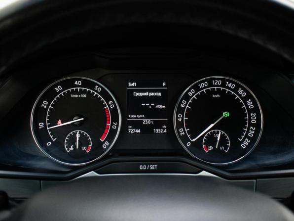 Skoda Superb III с пробегом 2018 года, цена 1 998 000 рублей, 72744 км, лифтбек, Автокод Объявления