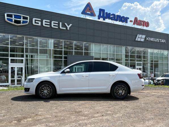 Skoda Octavia III (A7) с пробегом 2013 года, цена 720 000 рублей, 267402 км, лифтбек, Автокод Объявления