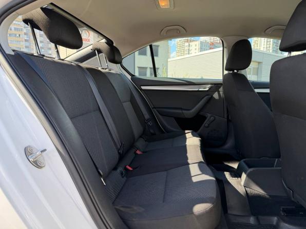 Skoda Octavia III (A7) с пробегом 2014 года, цена 825 000 рублей, 136000 км, лифтбек, Автокод Объявления