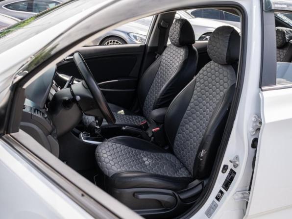 Hyundai Solaris I с пробегом 2013 года, цена 685 000 рублей, 127922 км, седан, Автокод Объявления