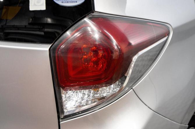 Toyota Ractis II с пробегом 2015 года, цена 979 000 рублей, 146800 км, хэтчбек, Автокод Объявления