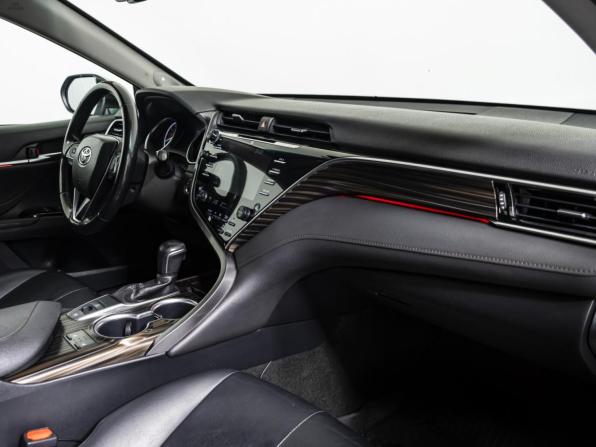 Toyota Camry VIII (XV70) с пробегом 2020 года, цена 2 798 000 рублей, 175941 км, седан, Автокод Объявления