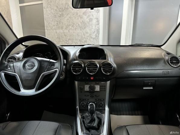 Opel Antara I Рестайлинг с пробегом 2014 года, цена 1 565 000 рублей, 92480 км, внедорожник, Автокод Объявления
