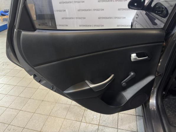 Kia Rio III Рестайлинг с пробегом 2016 года, цена 919 000 рублей, 129280 км, седан, Автокод Объявления