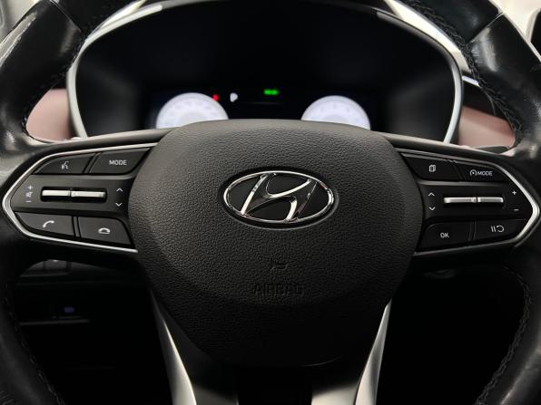 Hyundai Santa Fe IV Рестайлинг с пробегом 2021 года, цена 3 850 000 рублей, 39100 км, внедорожник, Автокод Объявления