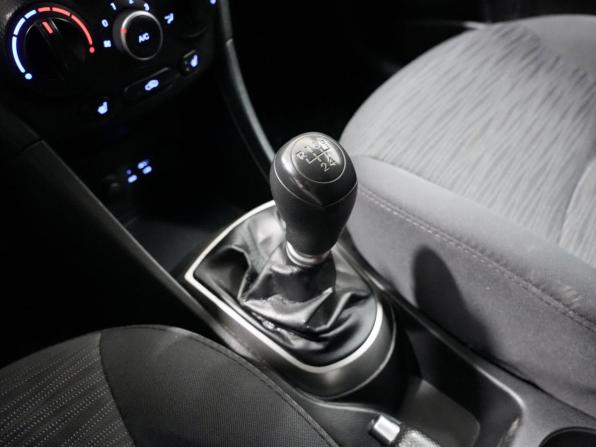 Hyundai Solaris I Рестайлинг с пробегом 2016 года, цена 696 000 рублей, 198898 км, седан, Автокод Объявления