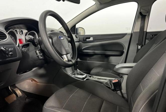 Ford Focus II Рестайлинг с пробегом 2010 года, цена 750 000 рублей, 174471 км, седан, Автокод Объявления