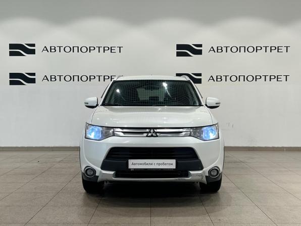Mitsubishi Outlander III Рестайлинг с пробегом 2014 года, цена 1 199 000 рублей, 195722 км, внедорожник, Автокод Объявления