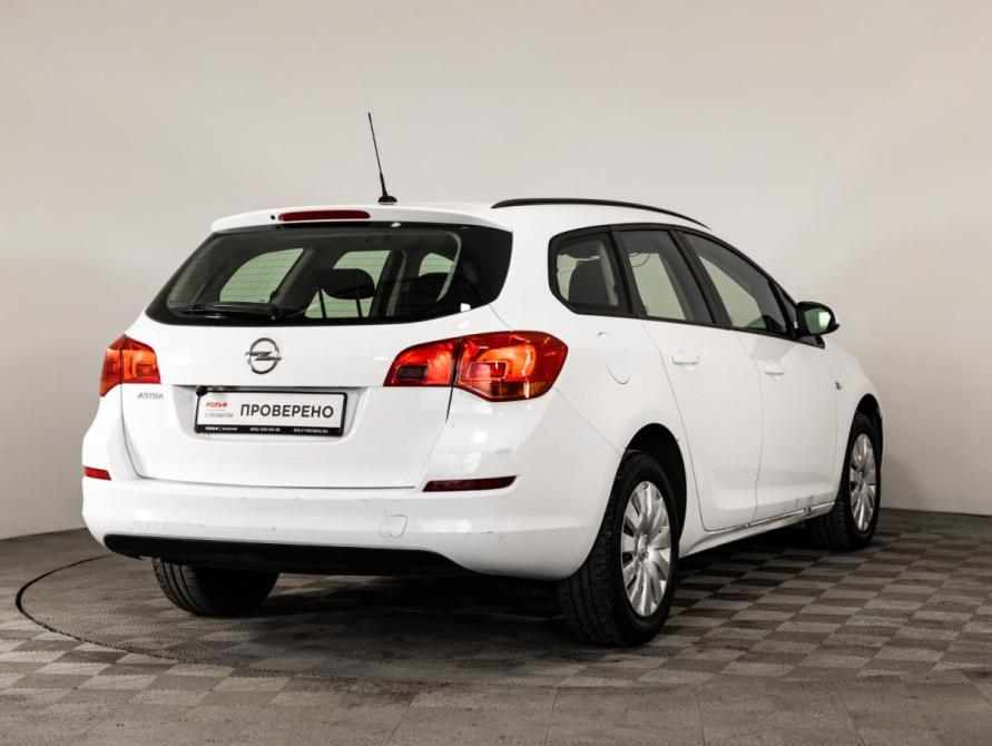 Opel Astra J Рестайлинг Санкт-Петербург  - изображение 5