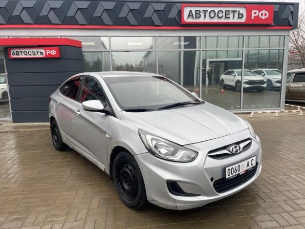 Hyundai Solaris I с пробегом 2013 года, цена 419 900 рублей, 247777 км, седан, Автокод Объявления