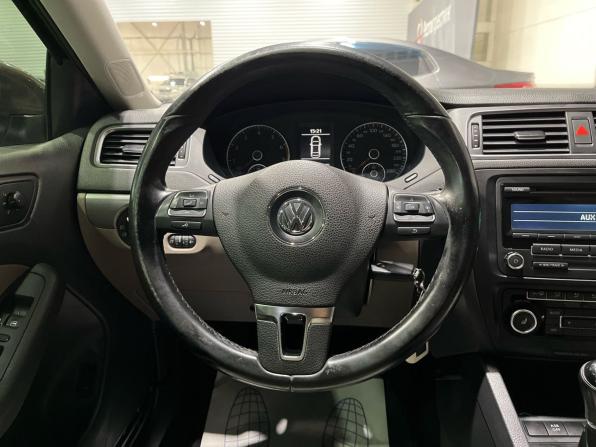 Volkswagen Jetta VI с пробегом 2012 года, цена 980 000 рублей, 180503 км, седан, Автокод Объявления