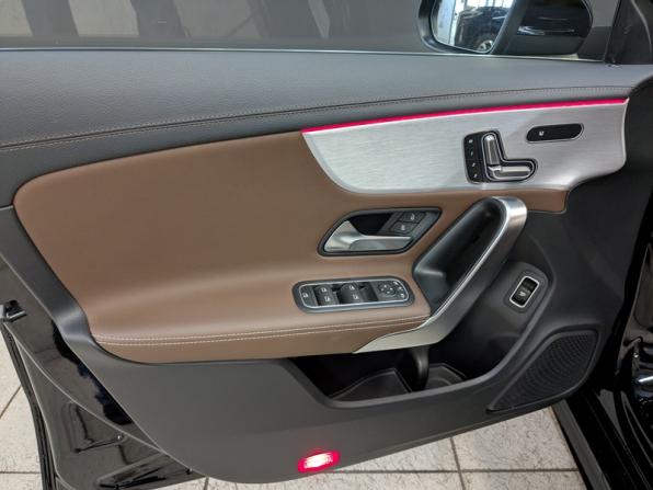 Mercedes-Benz CLA II (C118 X118) с пробегом 2021 года, цена 3 725 000 рублей, 88951 км, седан, Автокод Объявления