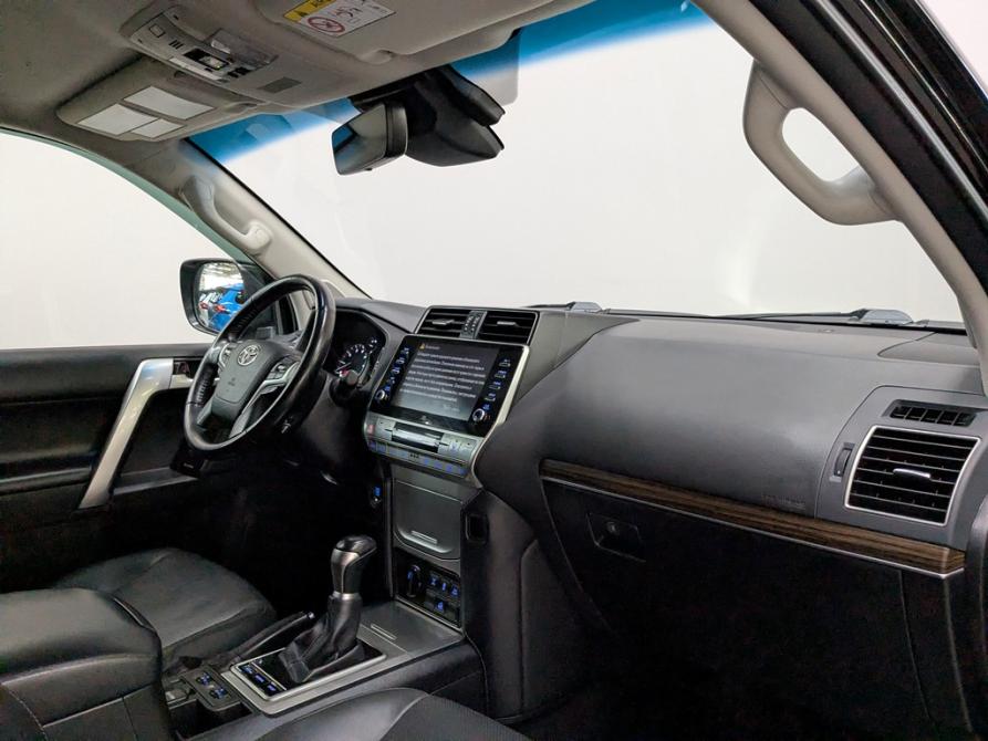 Toyota Land Cruiser Prado 150 Series Рестайлинг 2 Москва  - изображение 17