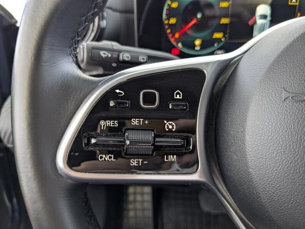 Mercedes-Benz A-Класс IV (W177) с пробегом 2020 года, цена 2 115 000 рублей, 143591 км, хэтчбек, Автокод Объявления