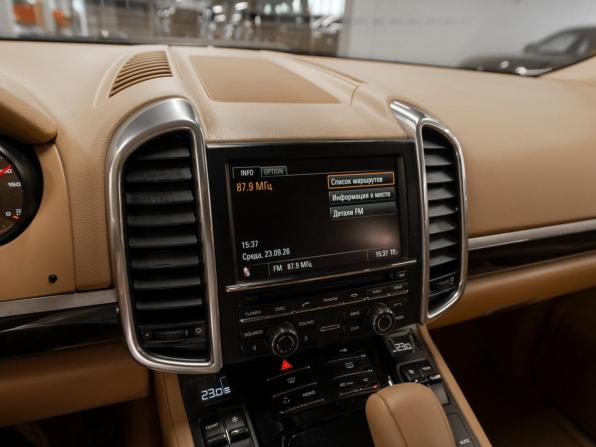 Porsche Cayenne II (958) с пробегом 2011 года, цена 1 895 000 рублей, 248920 км, внедорожник, Автокод Объявления