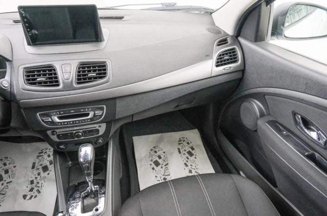 Renault Megane III Рестайлинг с пробегом 2013 года, цена 899 000 рублей, 75116 км, хэтчбек, Автокод Объявления