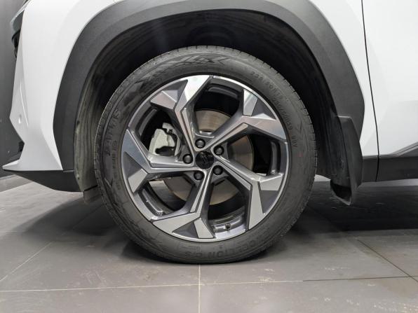 Geely Atlas II с пробегом 2025 года, цена 3 330 000 рублей, 2623 км, внедорожник, Автокод Объявления