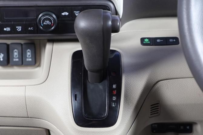 Honda N-BOX II с пробегом 2017 года, цена 879 000 рублей, 147124 км, внедорожник, Автокод Объявления