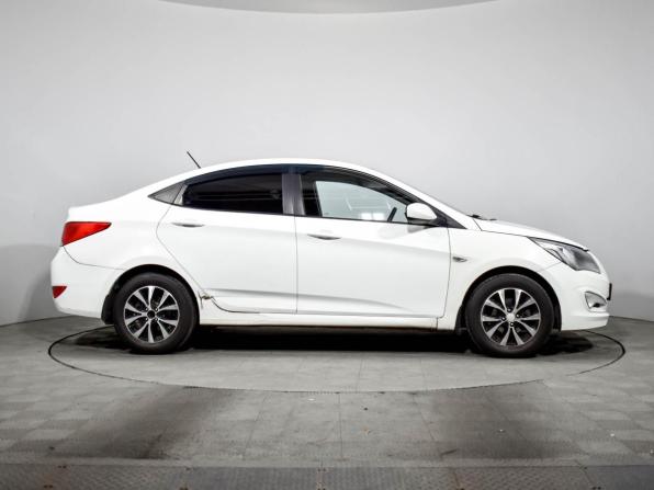 Hyundai Solaris I Рестайлинг с пробегом 2014 года, цена 575 000 рублей, 241176 км, седан, Автокод Объявления