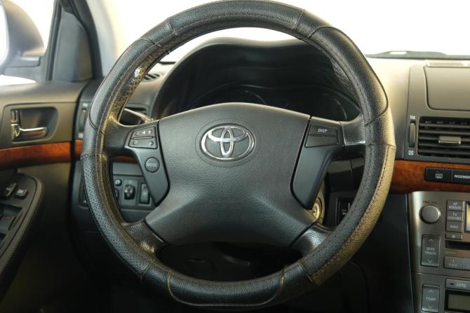 Toyota Avensis II Рестайлинг с пробегом 2008 года, цена 1 059 000 рублей, 175000 км, седан, Автокод Объявления