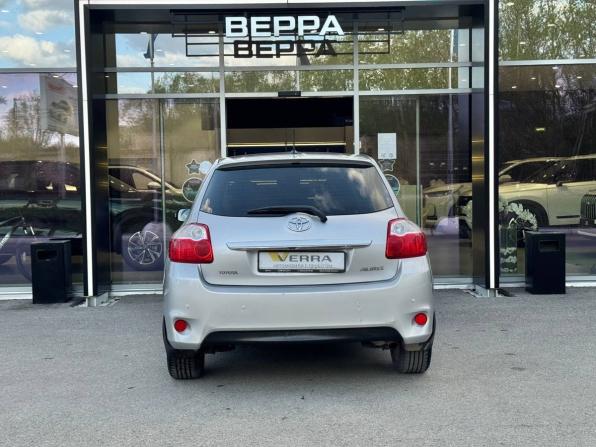 Toyota Auris I Рестайлинг с пробегом 2011 года, цена 980 000 рублей, 170383 км, хэтчбек, Автокод Объявления