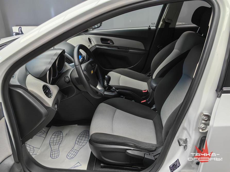 Chevrolet Cruze I Рестайлинг Пермь  - изображение 11