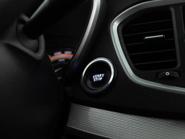 Lada (ВАЗ) Vesta I Рестайлинг (NG) с пробегом 2024 года, цена 1 289 050 рублей, 32704 км, универсал, Автокод Объявления