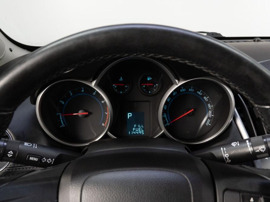 Chevrolet Cruze I Рестайлинг Тюмень  - изображение 22