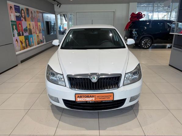 Skoda Octavia II (A5) Рестайлинг с пробегом 2011 года, цена 699 000 рублей, 300000 км, лифтбек, Автокод Объявления